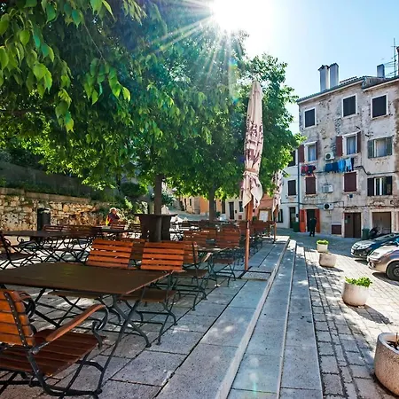 Studio Deamicis Of Downtown Rovigno Esterno foto