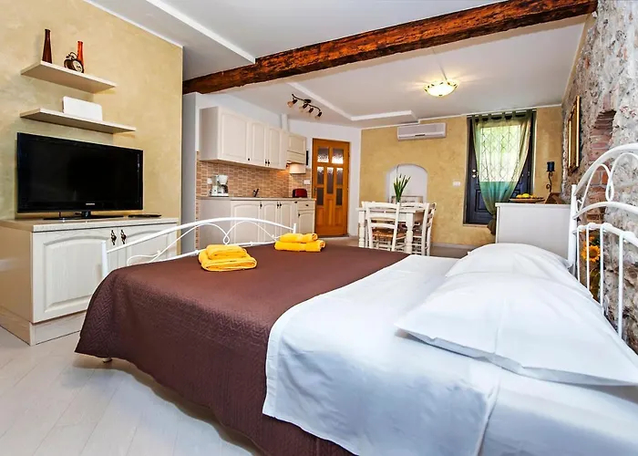 Studio Deamicis Of Downtown Rovinj