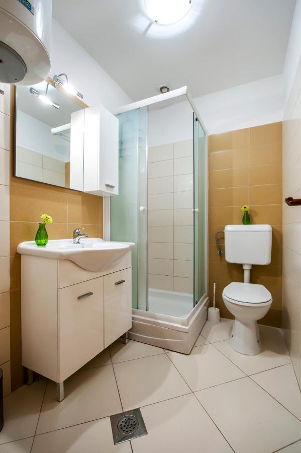 Deamicis Of Downtown Apartment *